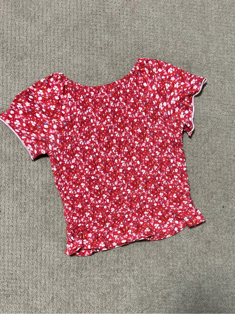 Old Navy Red Floral Smocked Short Sleeve Top